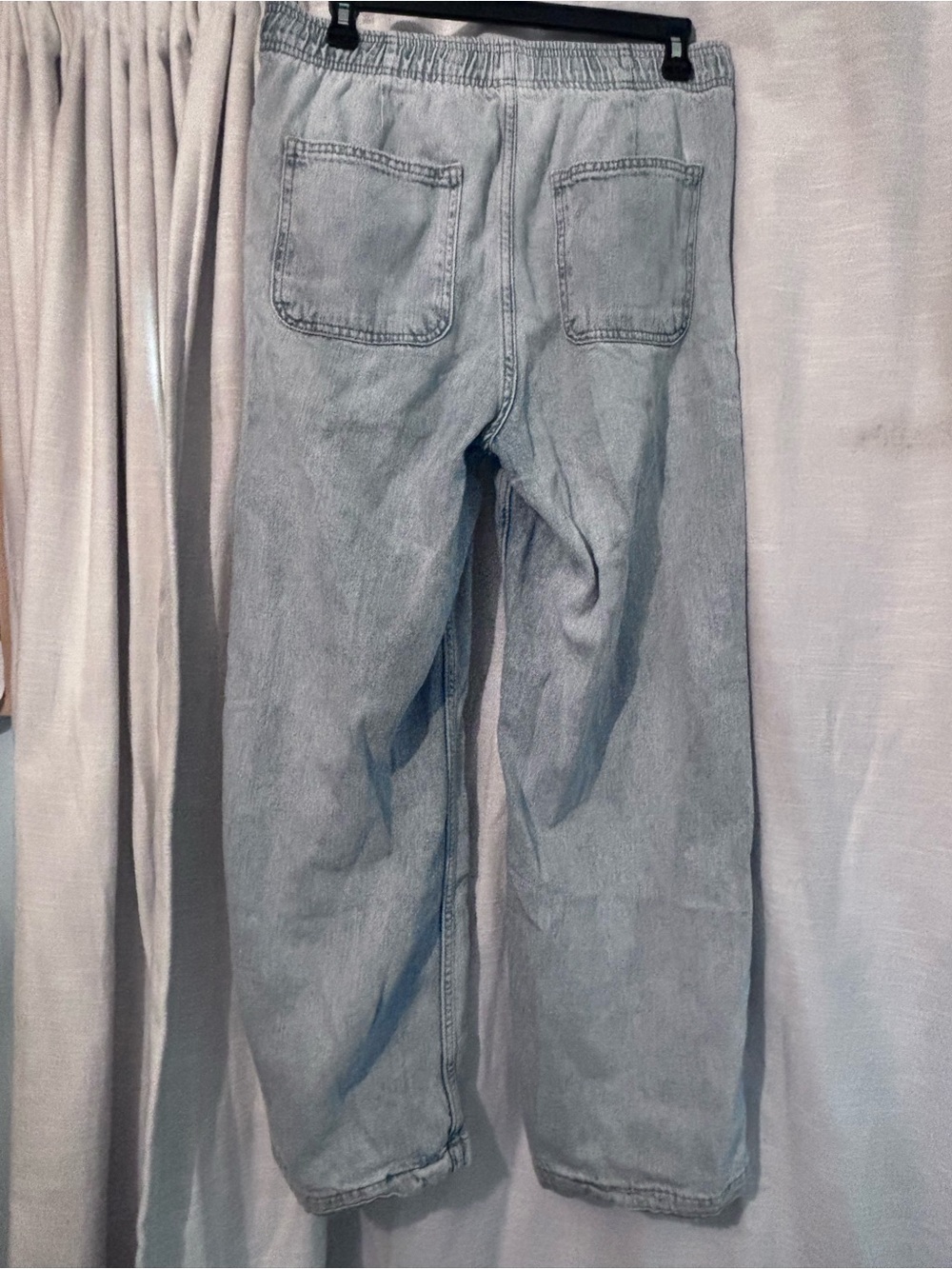 GAP Denim High-Rise Wide-Leg Jeans in Light Blue Wash
